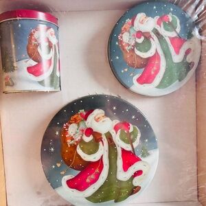 Vintage Santa Christmas Tin Set 5 Piece New in Box